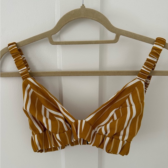 PrettyLittle Thing Two-piece Set - Picture 4 of 5